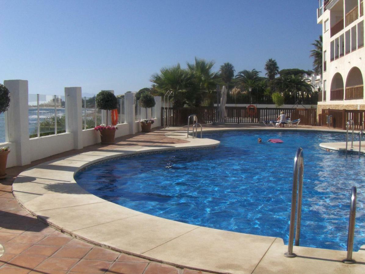 Beachfront Penthouse: Marbella Sea View Terrace Sitio de Calahonda Exterior photo
